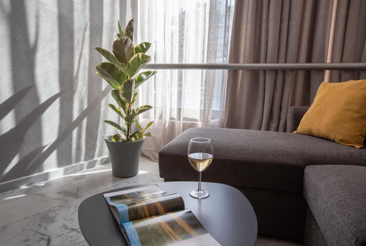Iconic Athens Suites Bagian luar foto